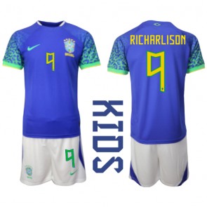 Brasilien Richarlison #9 kläder Barn VM 2022 Bortatröja Kortärmad (+ korta byxor)